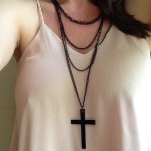 Metal cross necklace